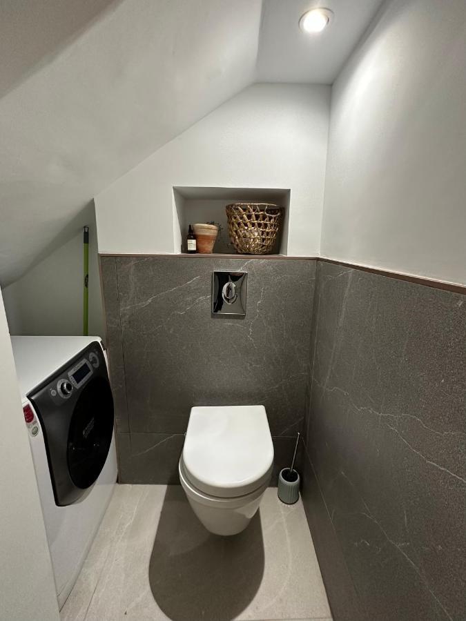 Charmante Maison En Pierre-Tavel Esterno foto