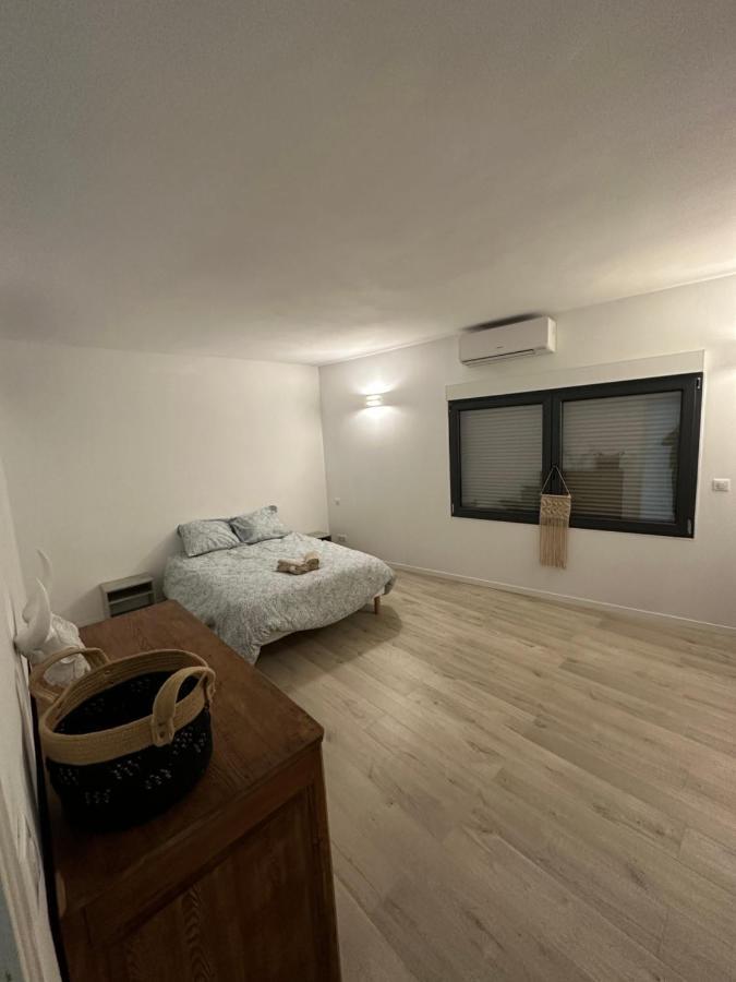 Charmante Maison En Pierre-Tavel Esterno foto